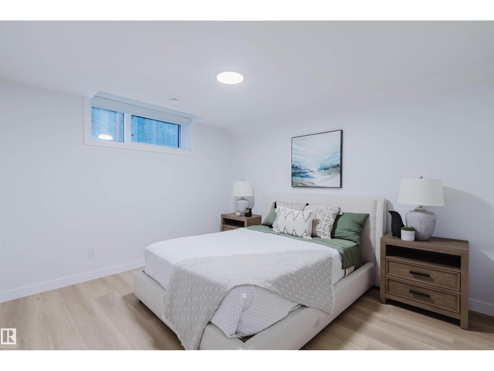 211 EDGEMONT GR NW - 60