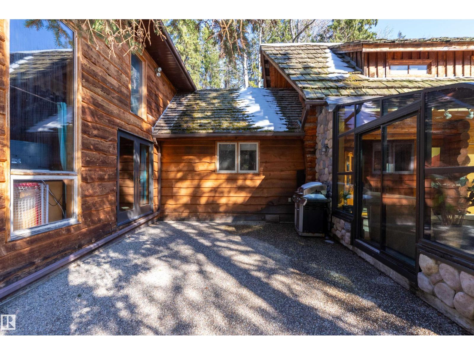 21056 TWP ROAD 465 — photo 31