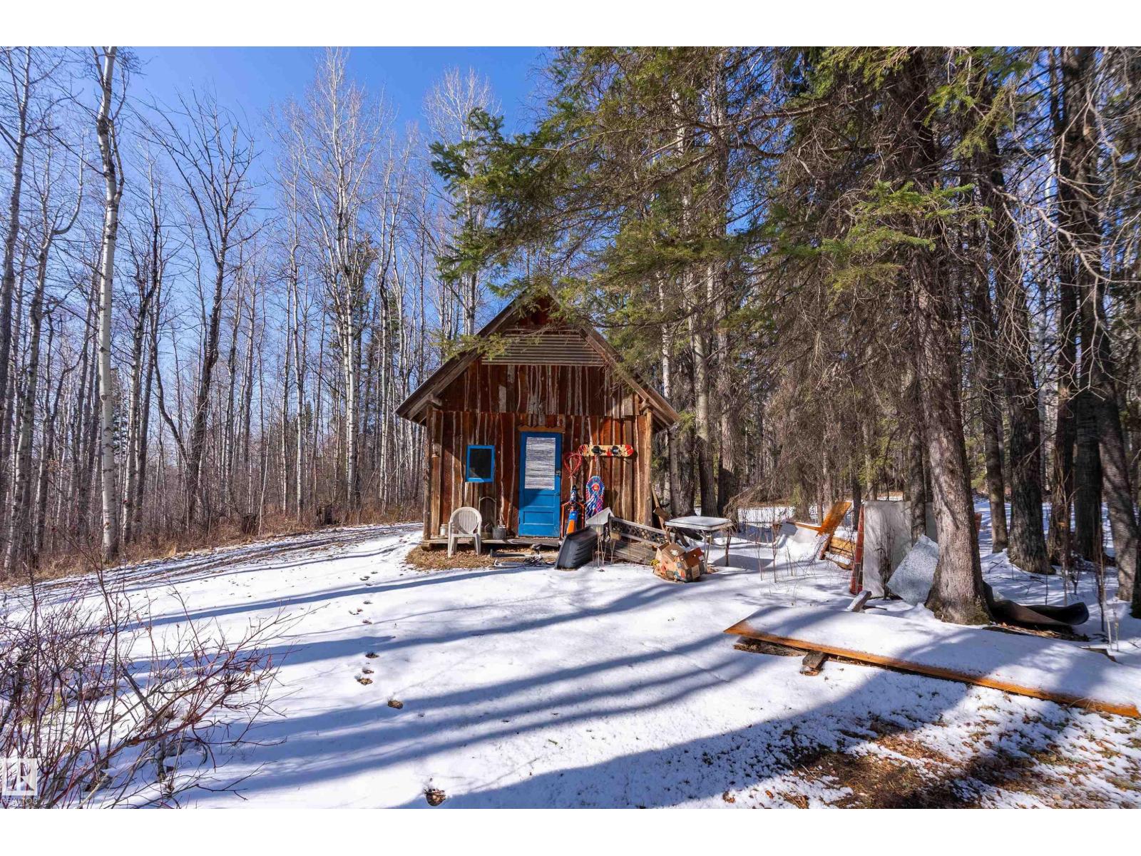 21056 TWP ROAD 465 — photo 33