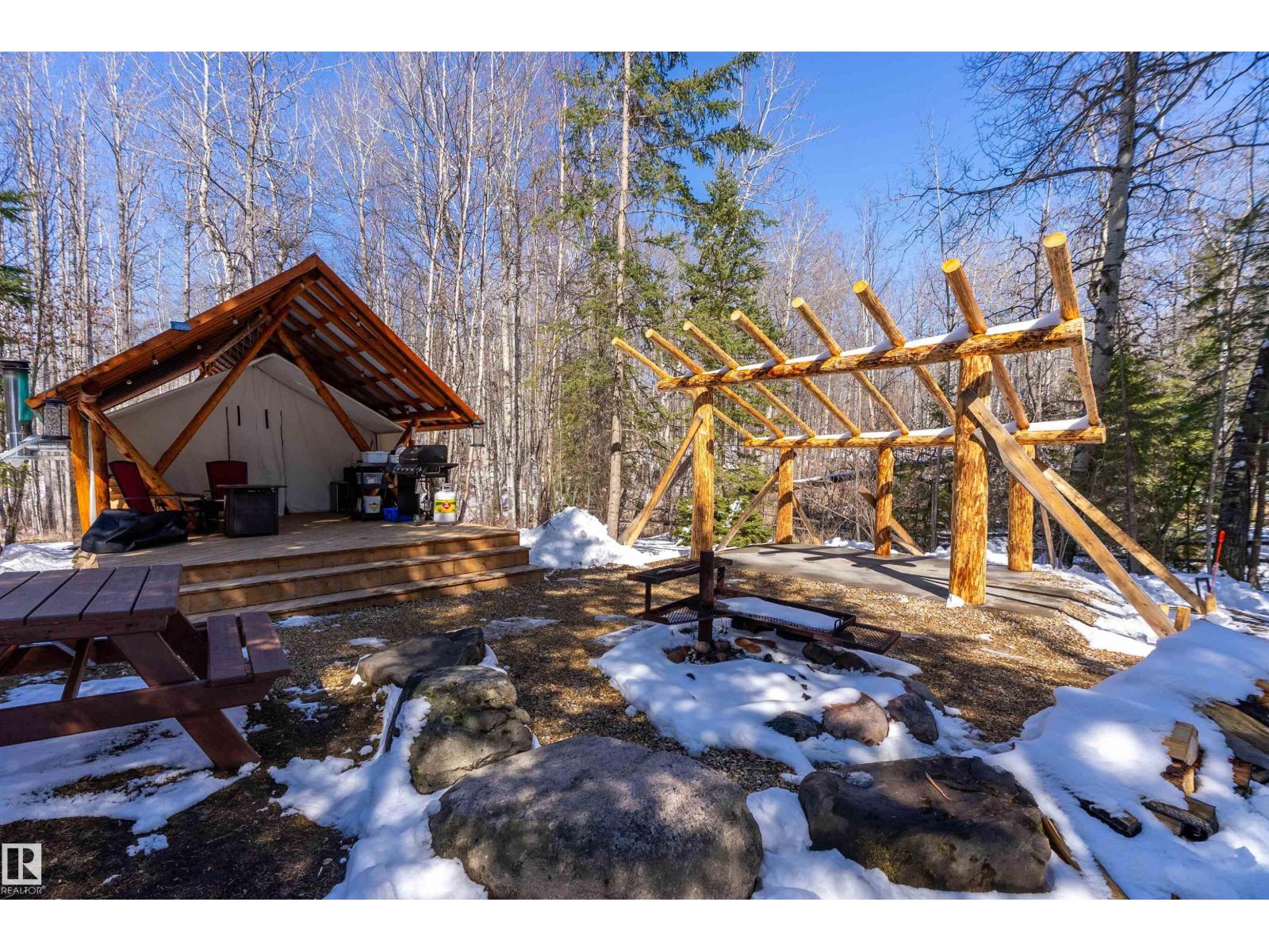 21056 TWP ROAD 465 — photo 41
