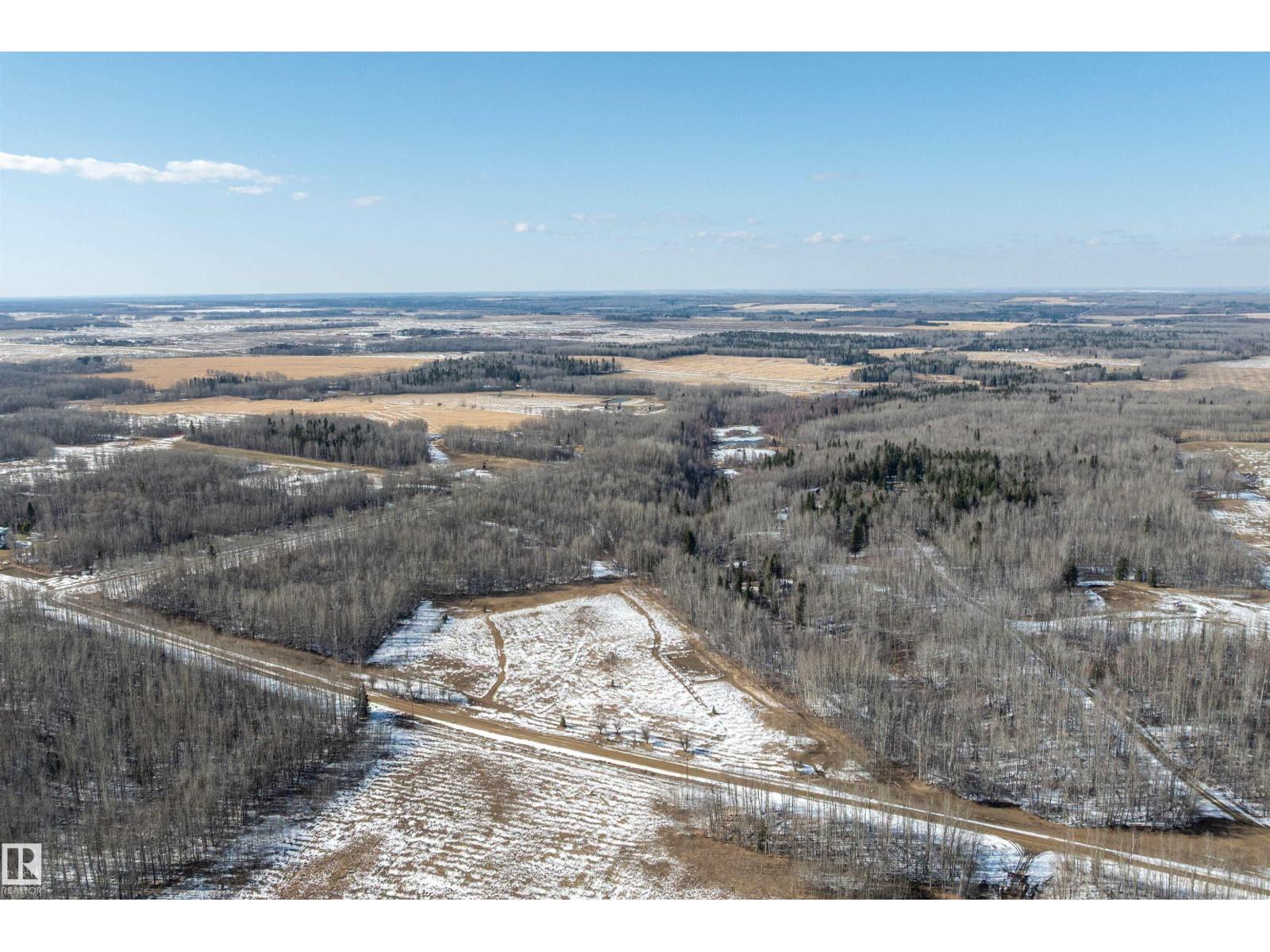 21056 TWP ROAD 465 — photo 55