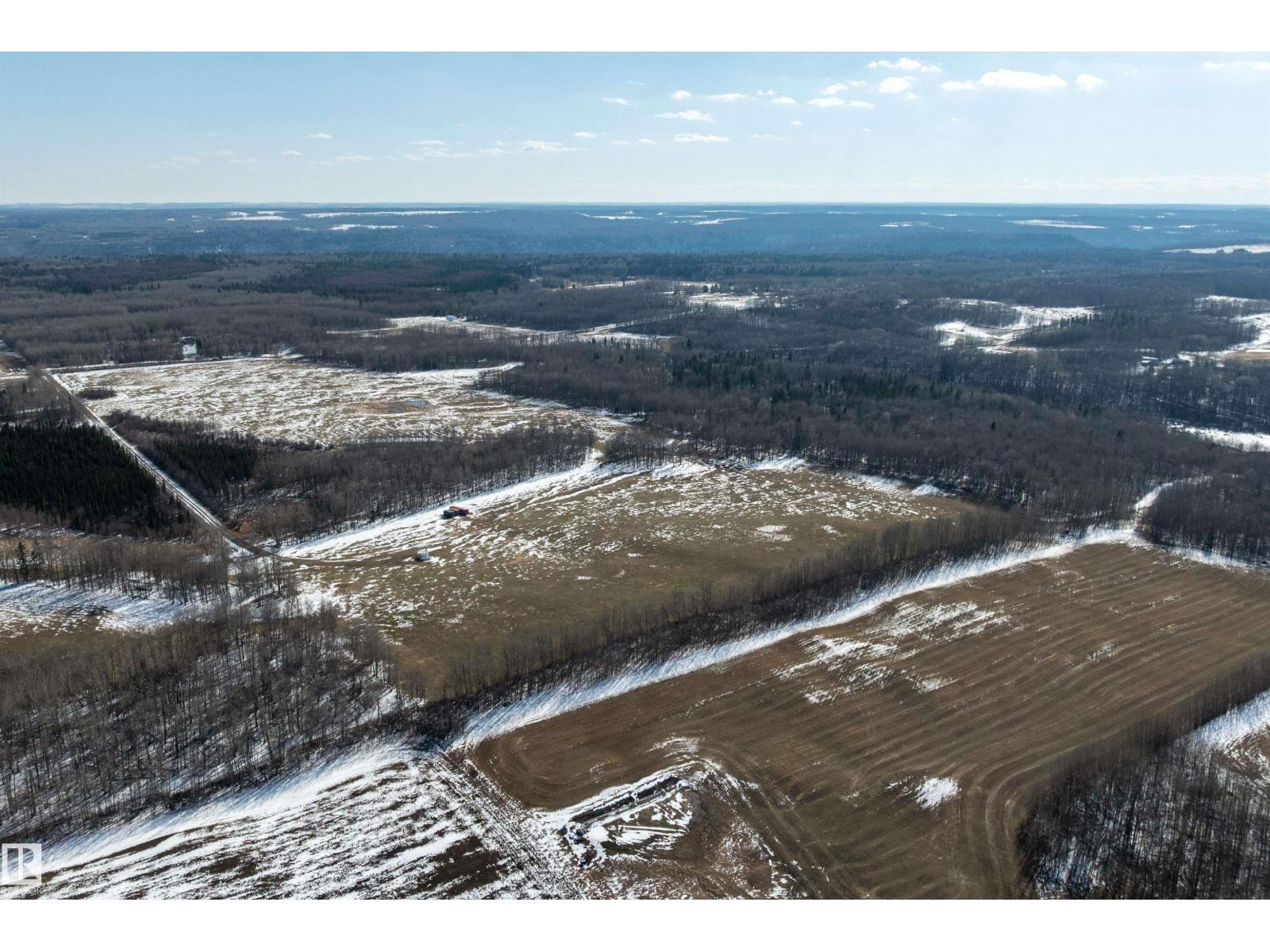 21056 TWP ROAD 465 — photo 59