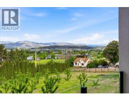 Laundry room - 781 Wallace Road, Kelowna, BC V1X4T5 Photo 23