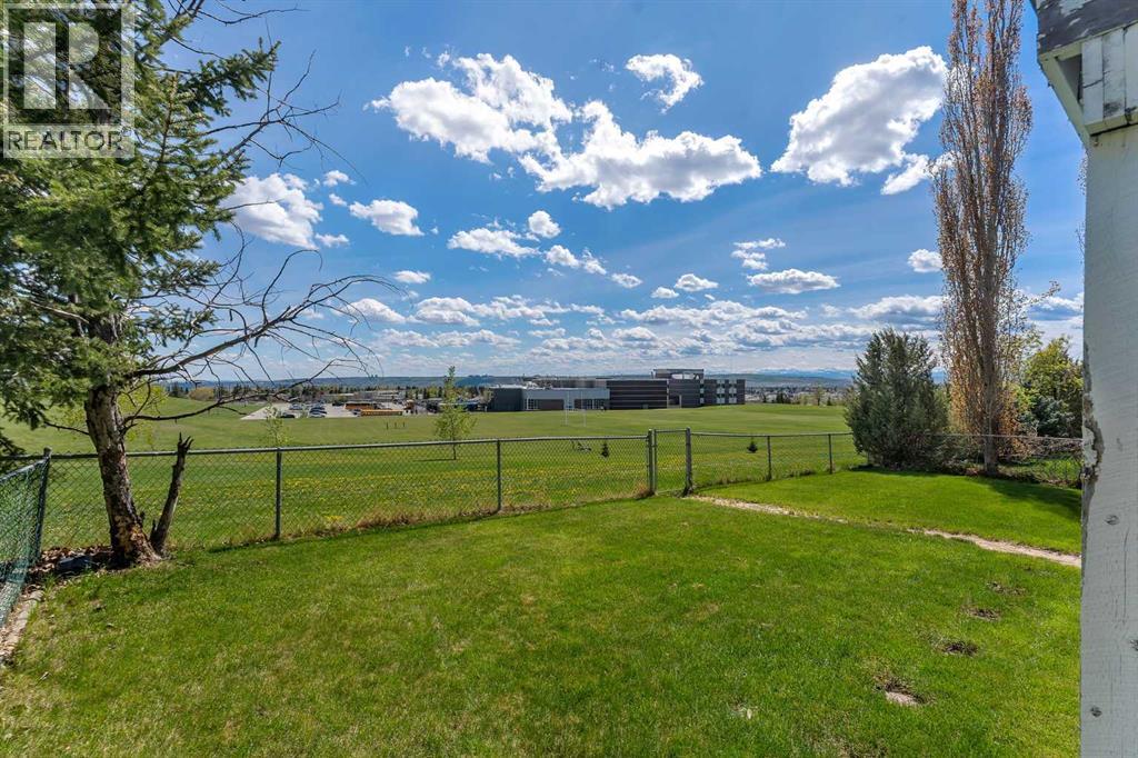 271 Arbour Lake Way NW - 7