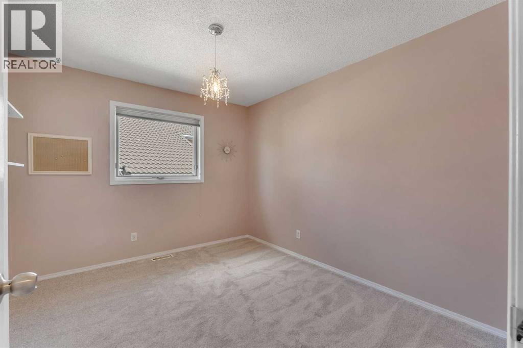 271 Arbour Lake Way NW - 35