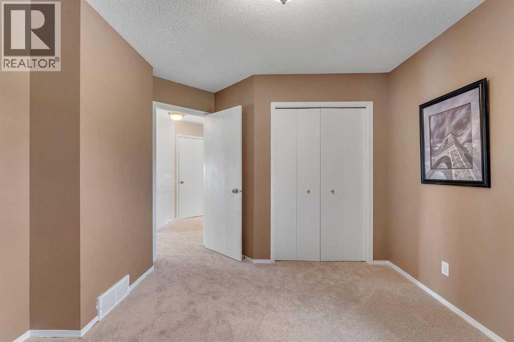 271 Arbour Lake Way NW - 38