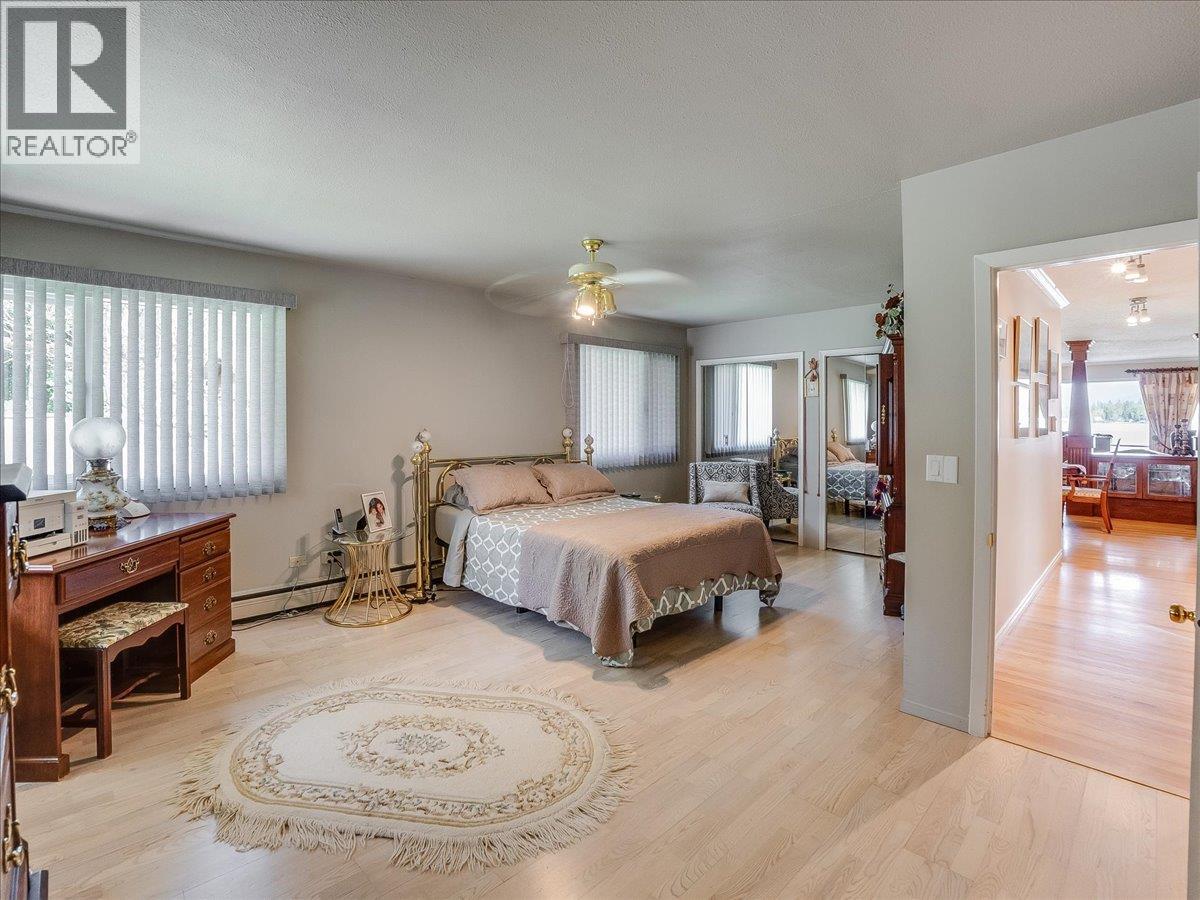 100 Sandner Road, Christina Lake