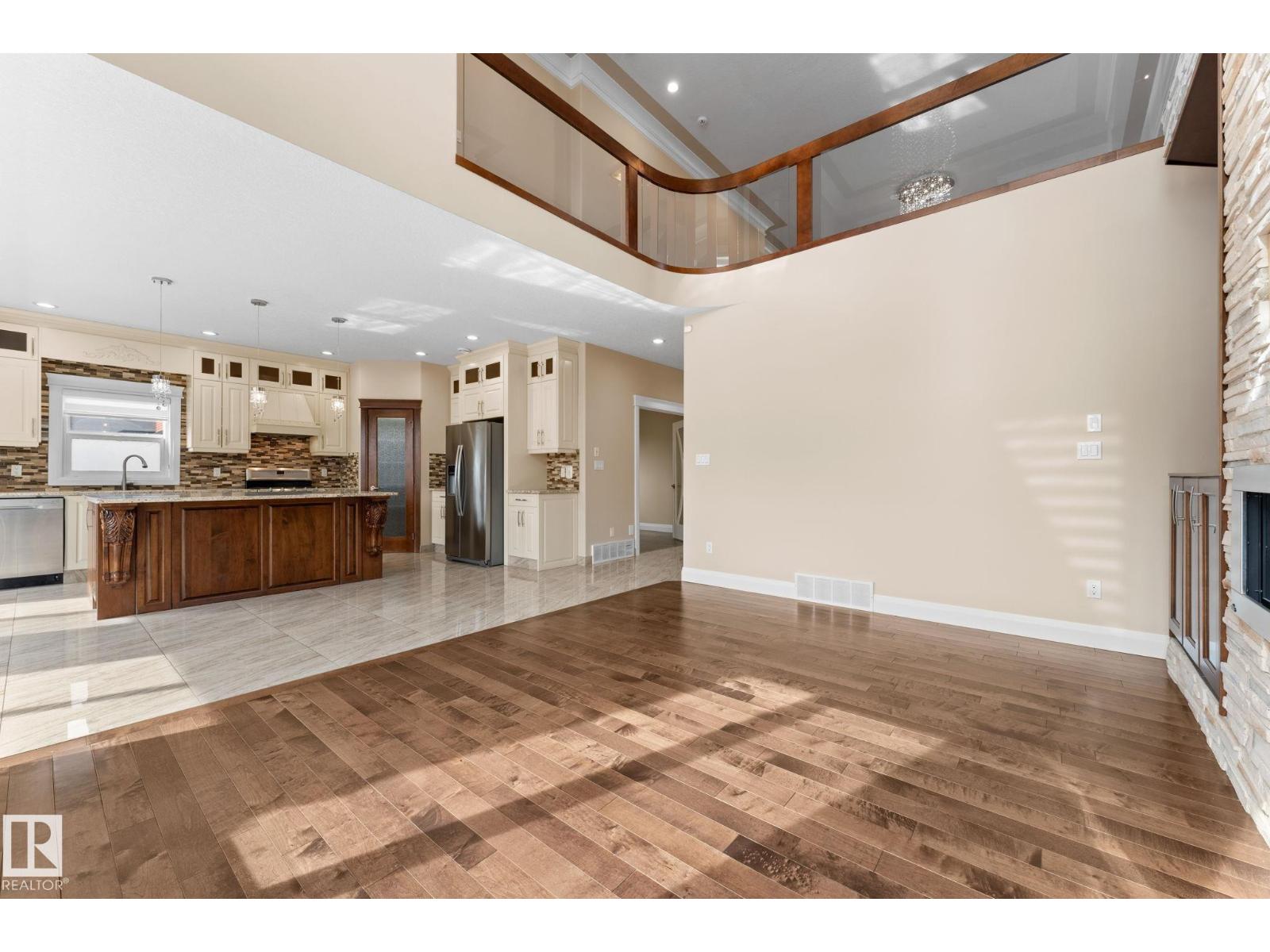 16543 132 ST NW - 18