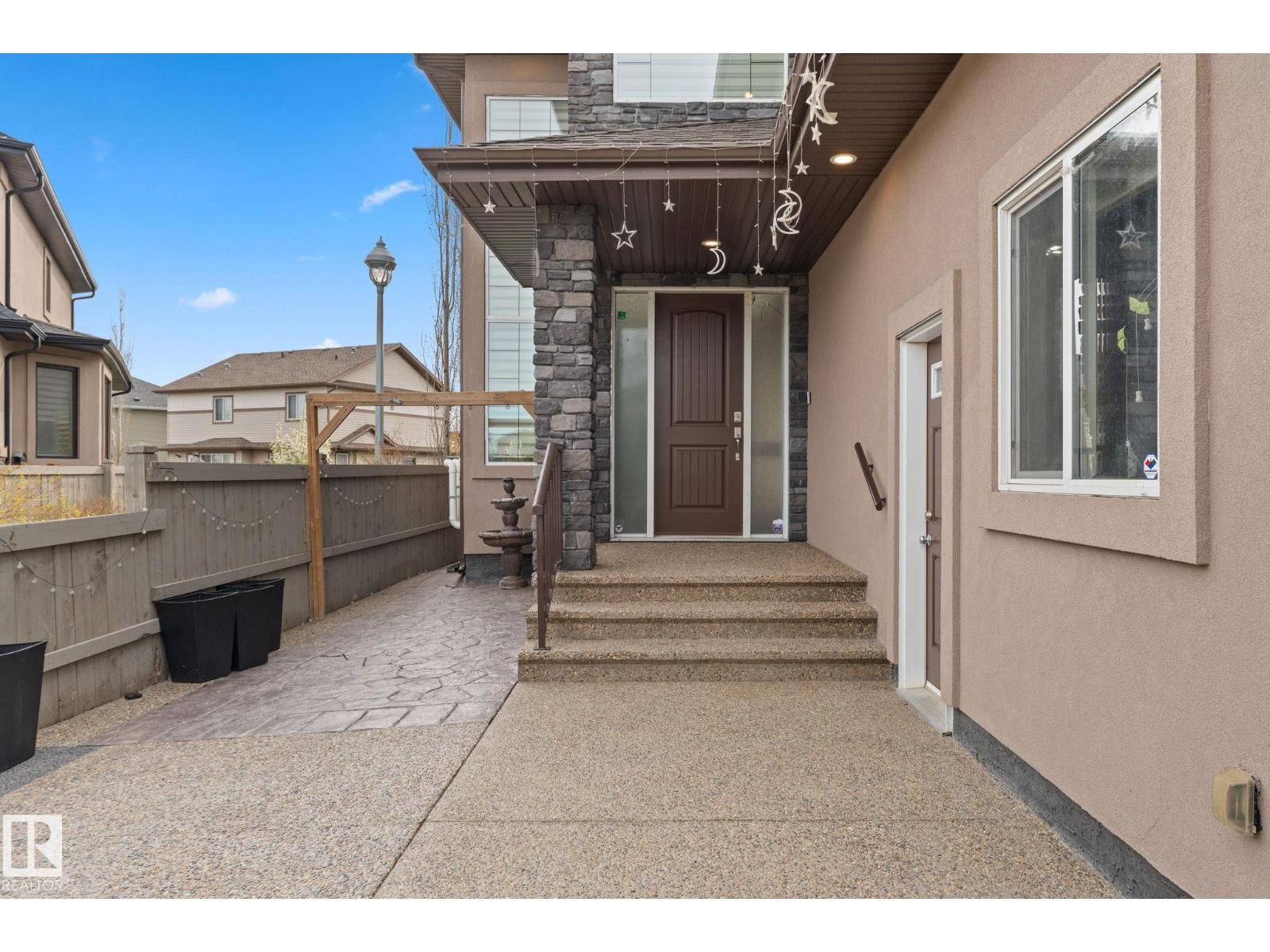 16543 132 ST NW - 2
