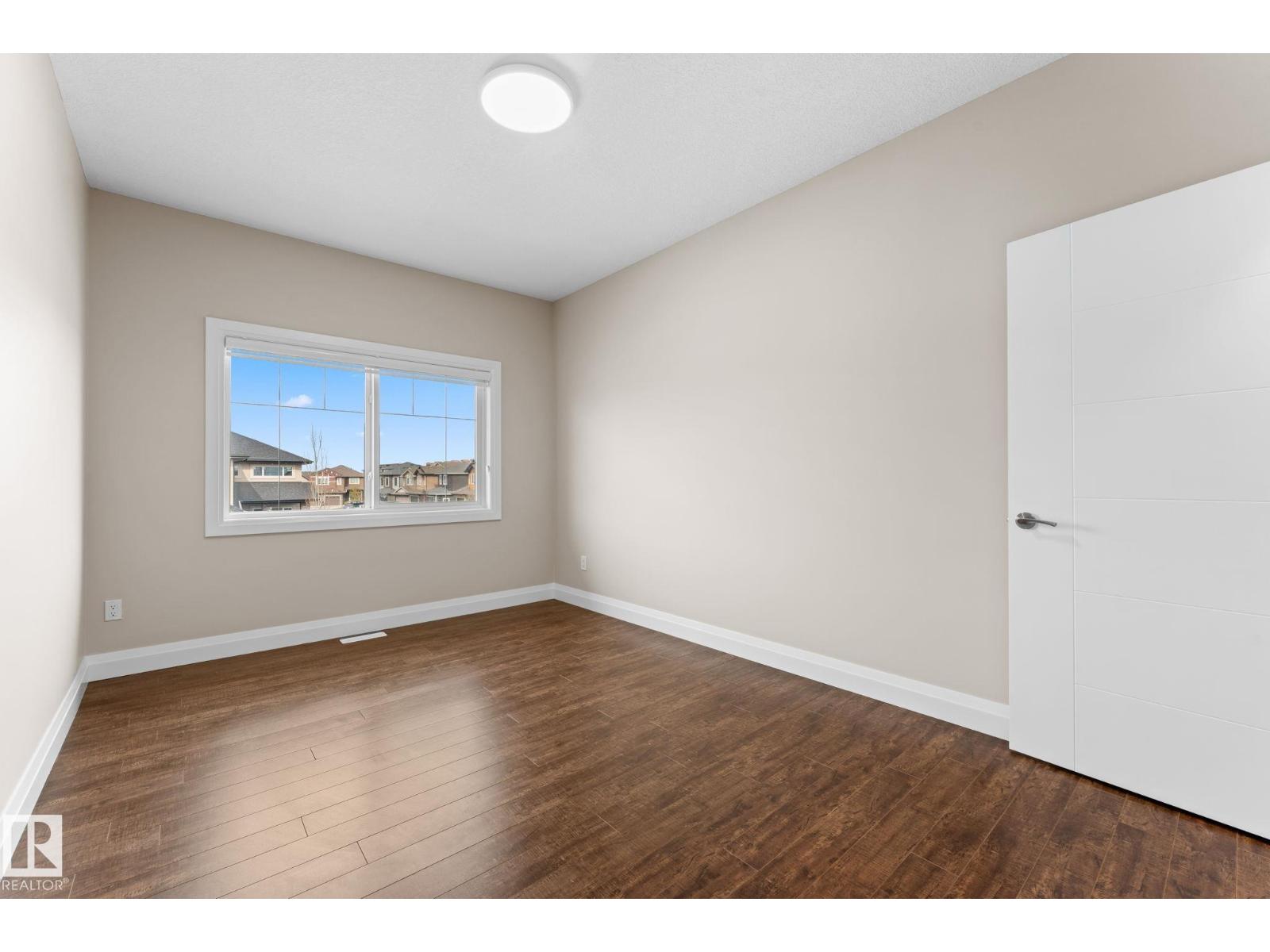 16543 132 ST NW - 33