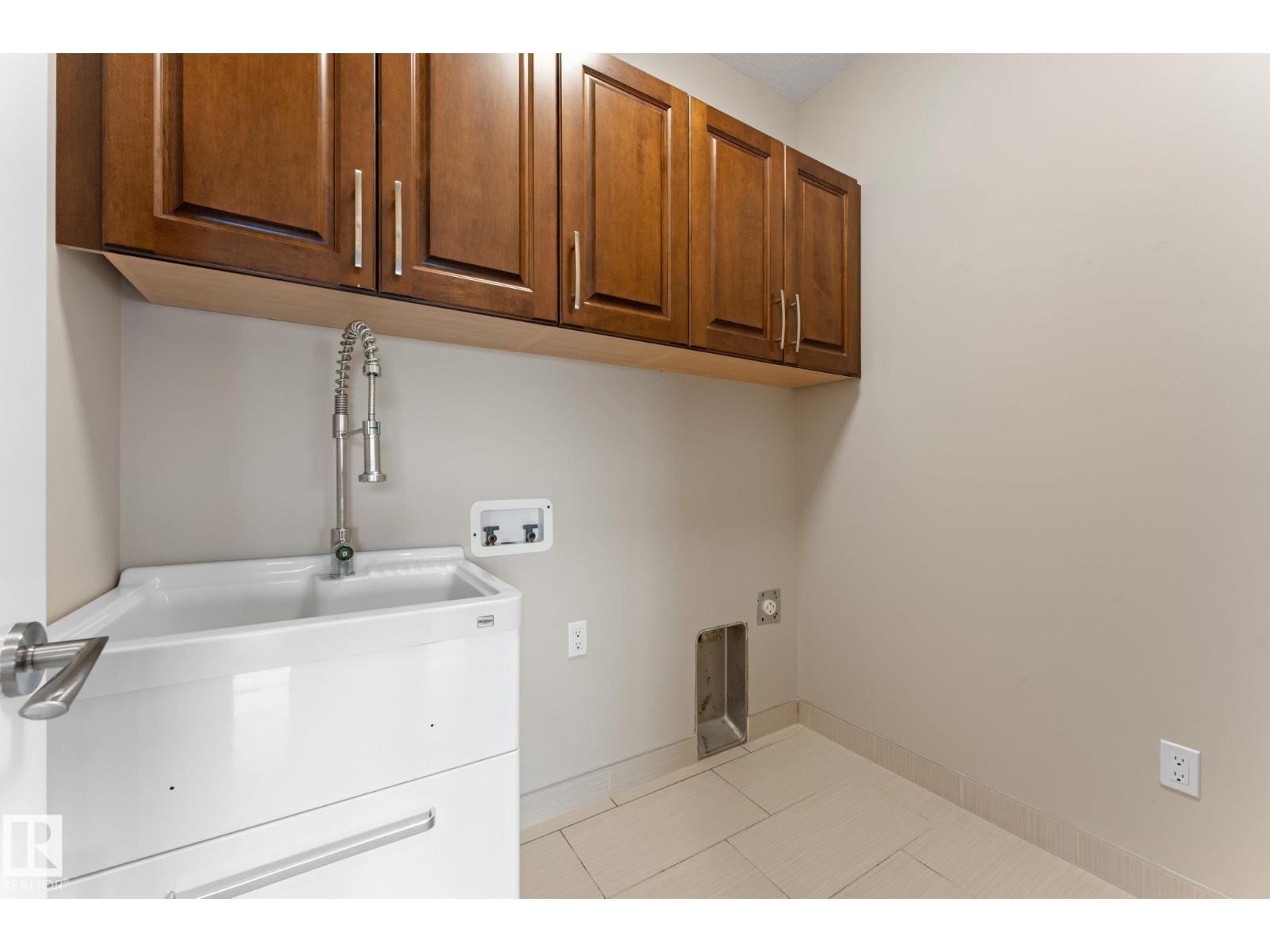 16543 132 ST NW - 35