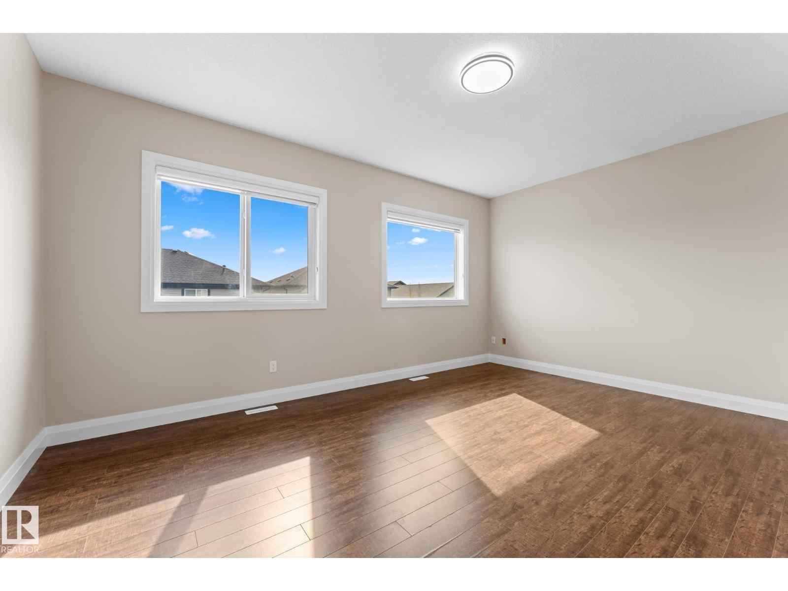 16543 132 ST NW - 39