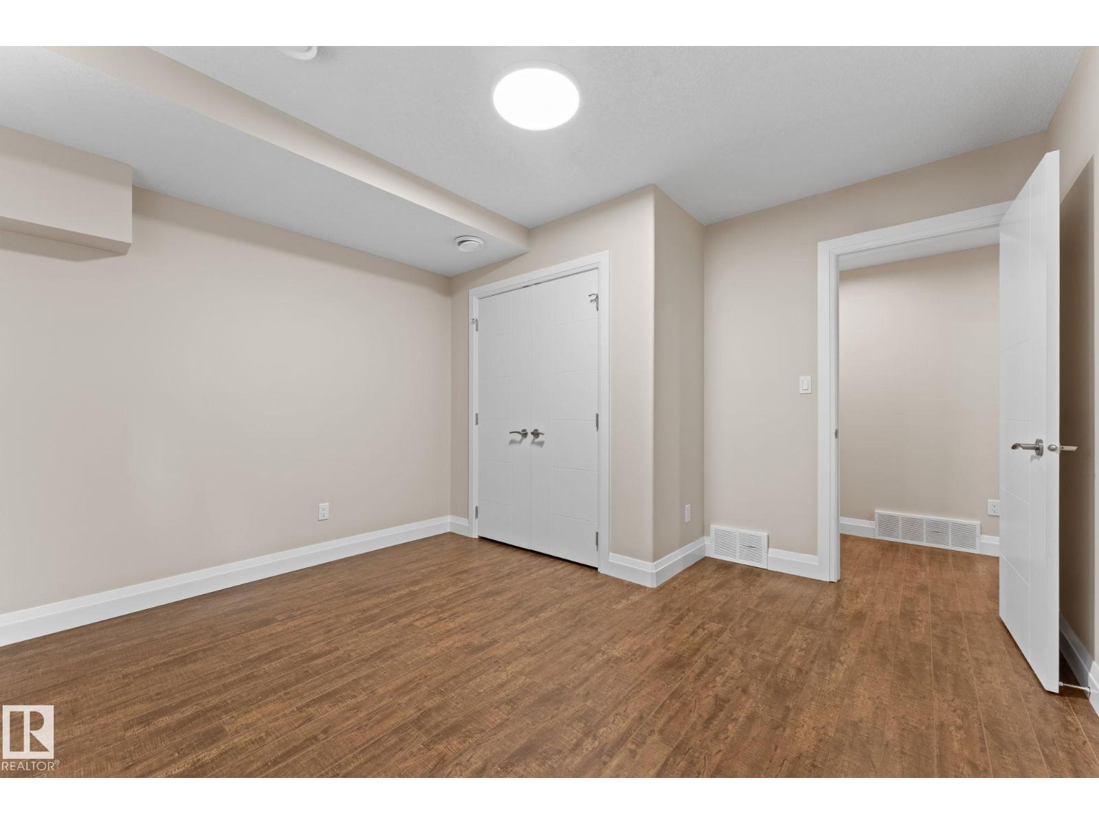 16543 132 ST NW - 49