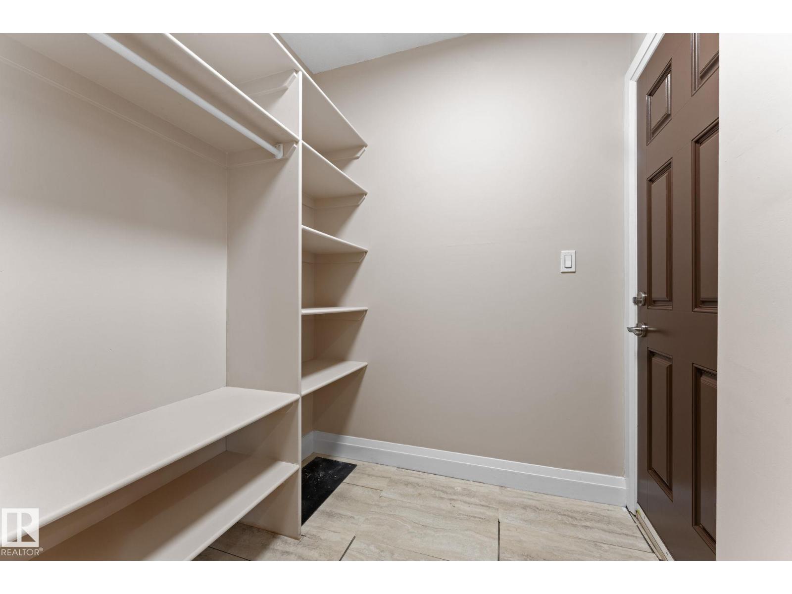 16543 132 ST NW - 57