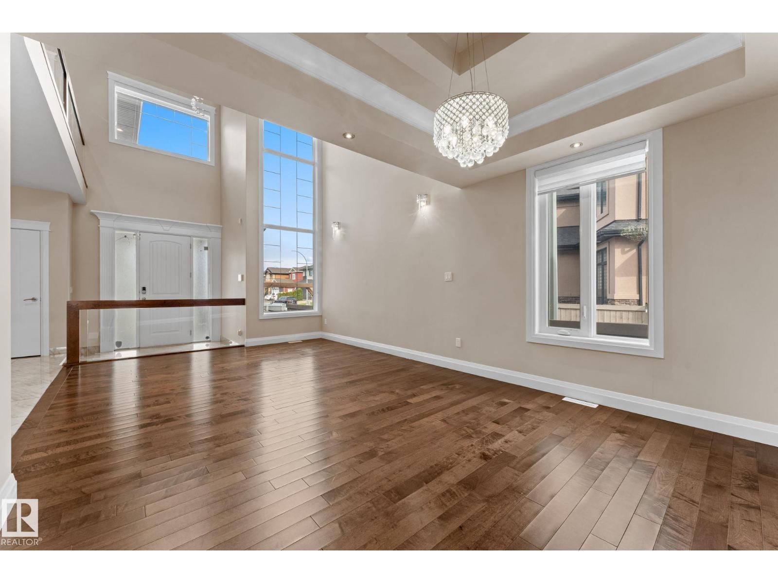 16543 132 ST NW - 8