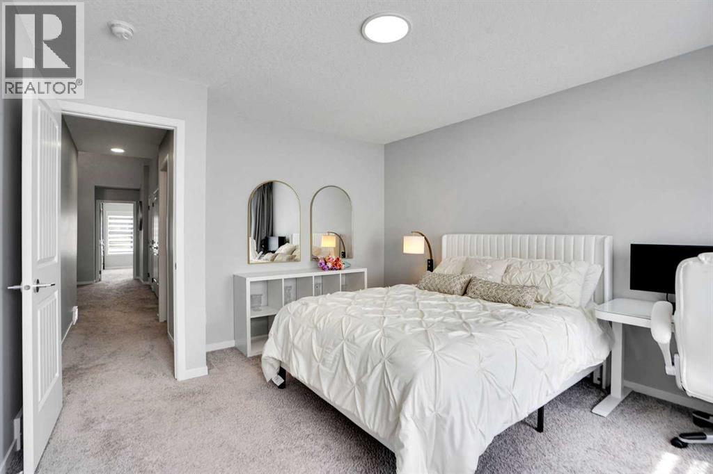 28 Carringsby Avenue NW - 28