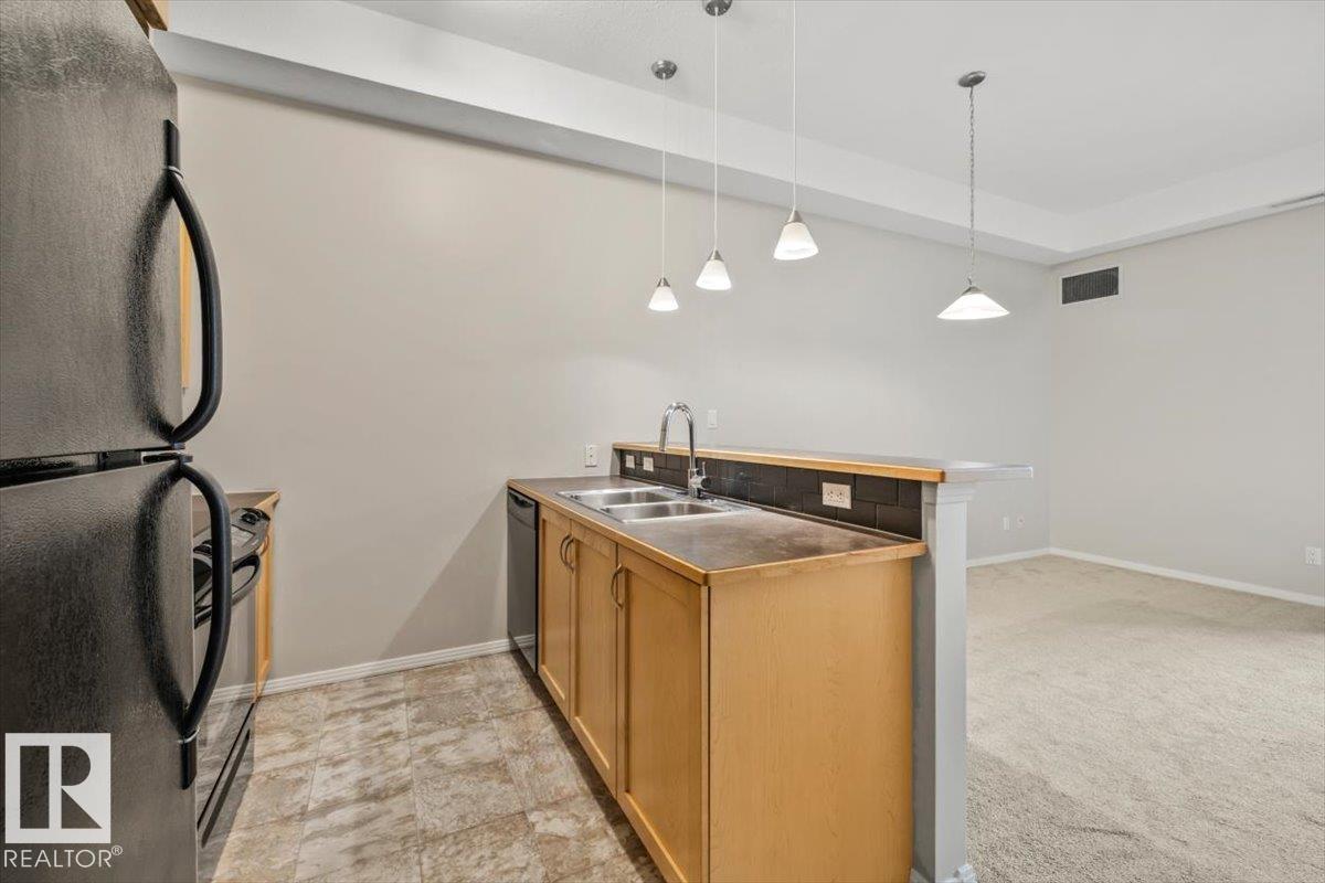 #228 10531 117 ST NW - 10