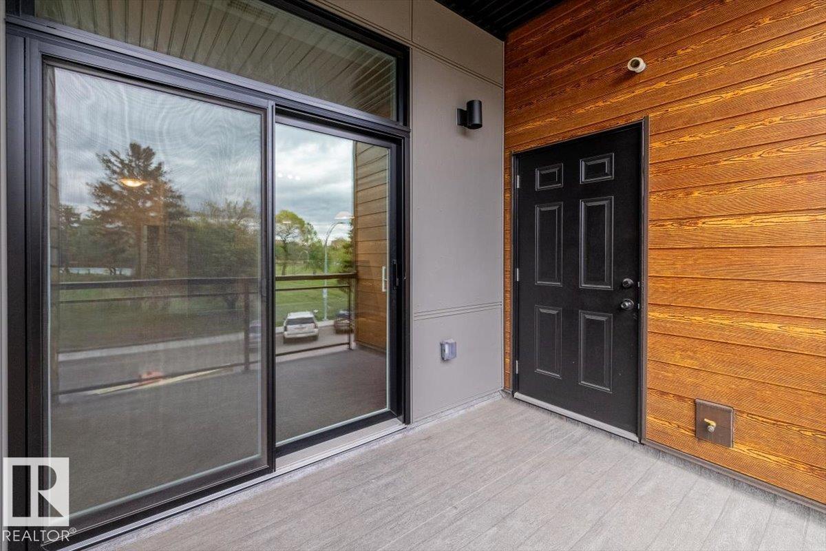 #228 10531 117 ST NW - 15