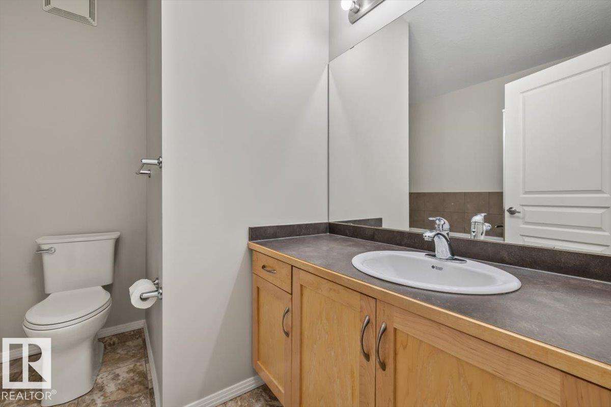 #228 10531 117 ST NW - 17