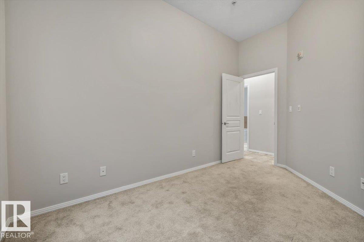 #228 10531 117 ST NW - 22