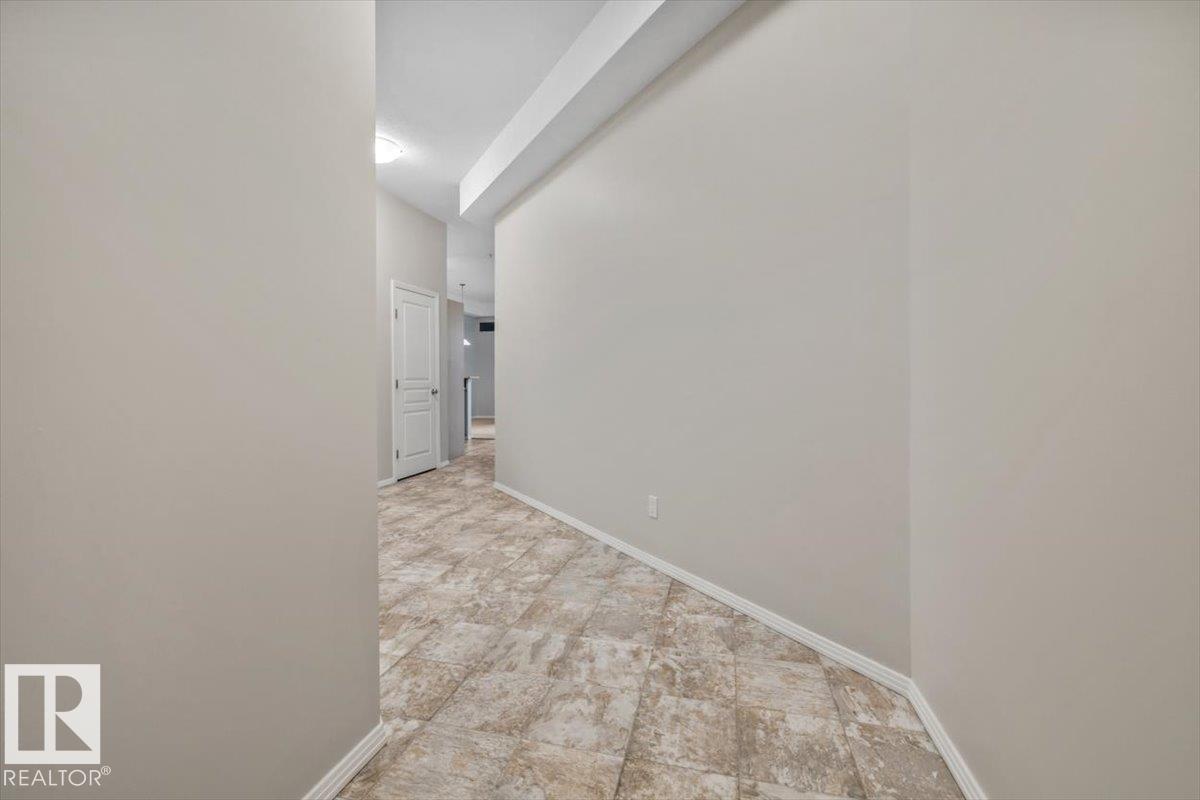 #228 10531 117 ST NW - 4