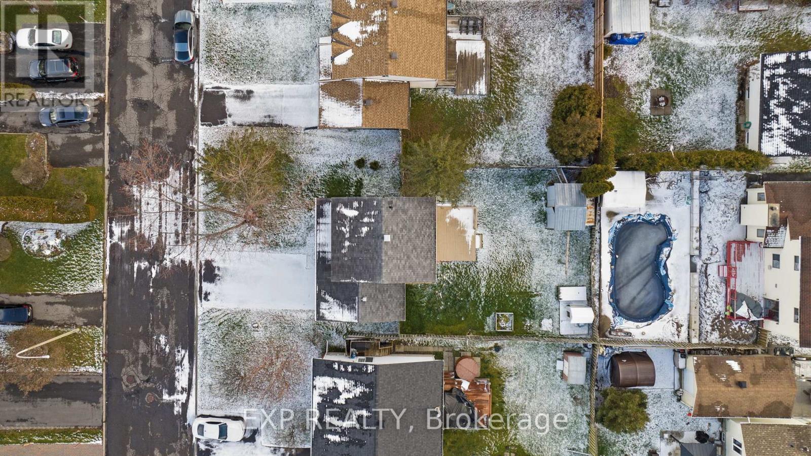 449 YVES STREET - 30