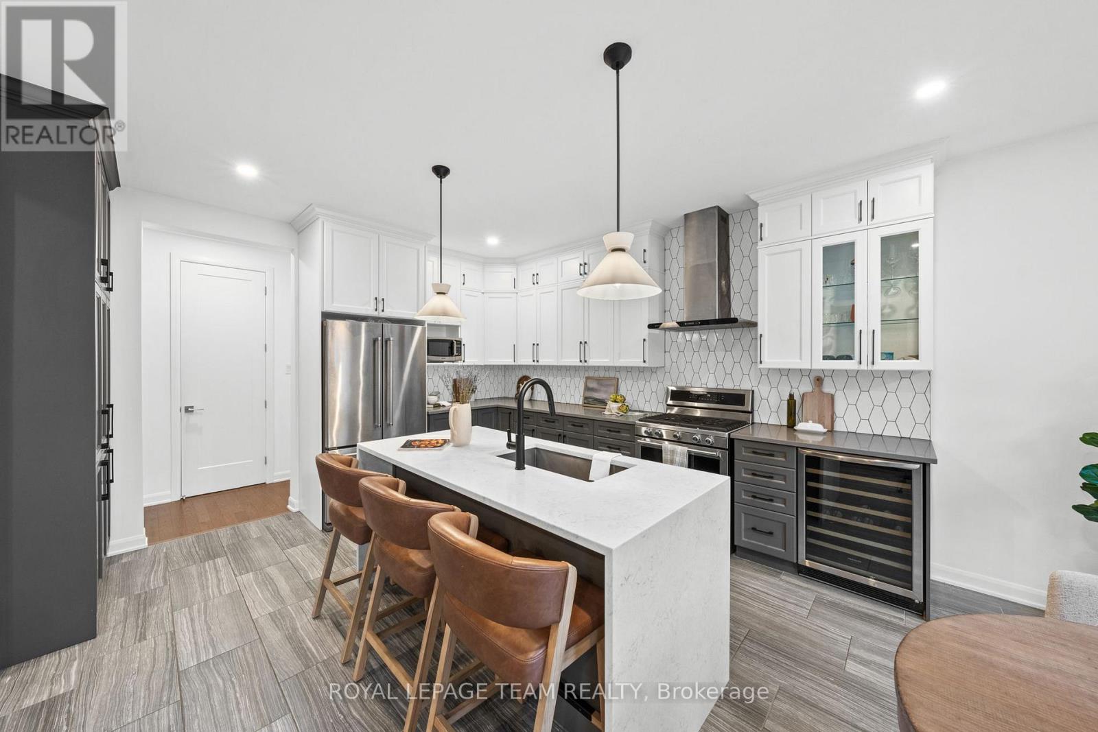 1007 OFFLEY ROAD - 16