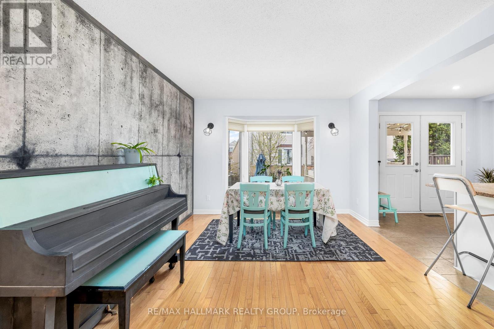 54 FIRESIDE CRESCENT - 11