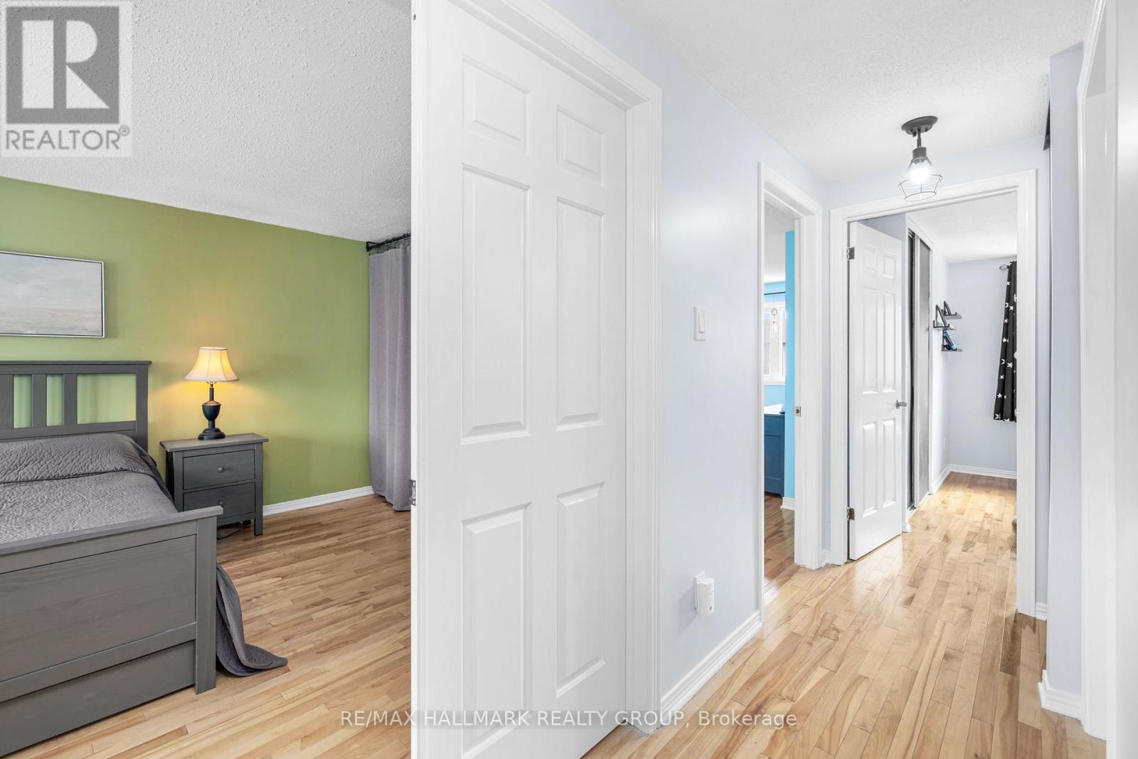 54 FIRESIDE CRESCENT - 20