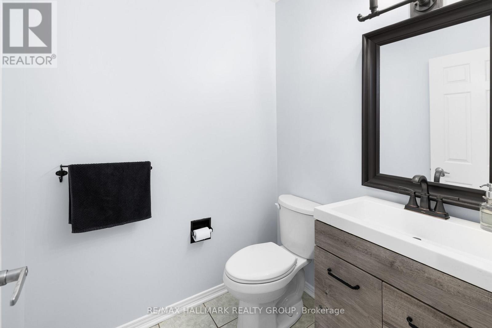 54 FIRESIDE CRESCENT - 6