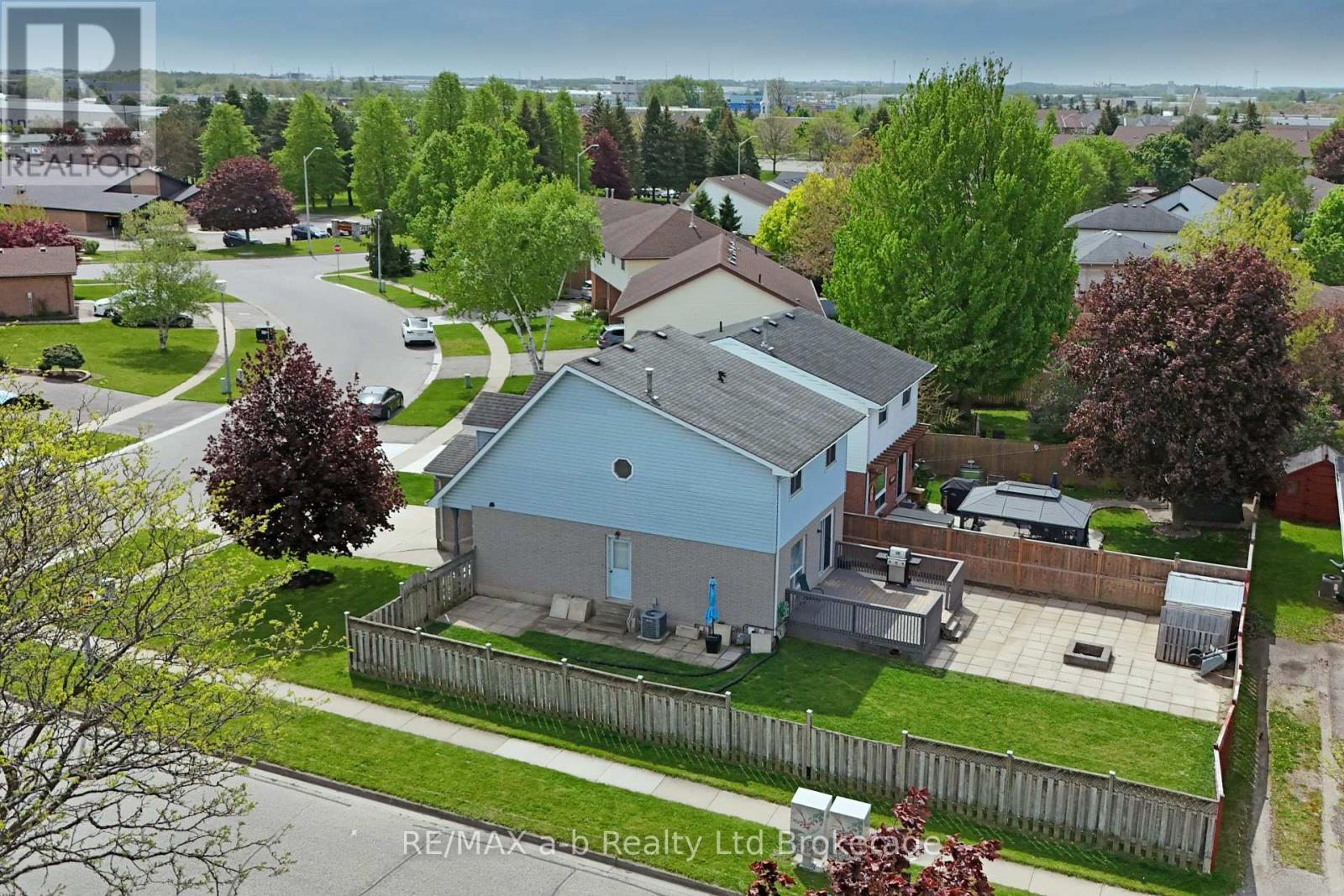 169 DIEFENBAKER DRIVE - 36