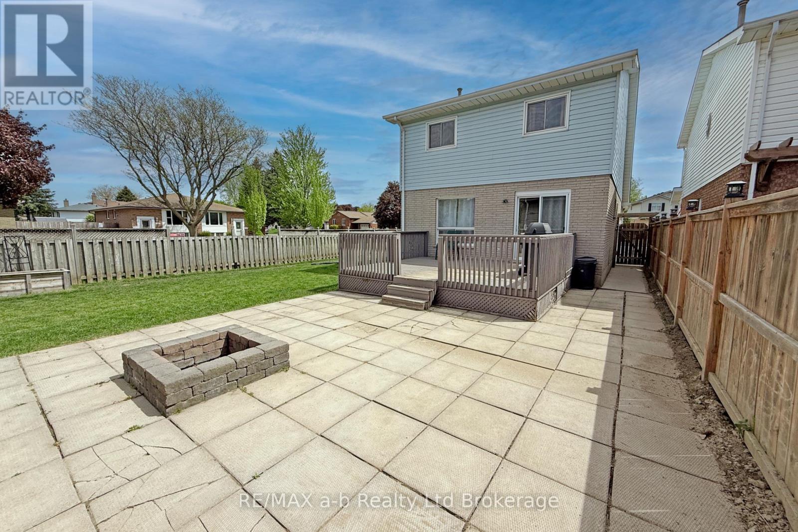 169 DIEFENBAKER DRIVE - 42