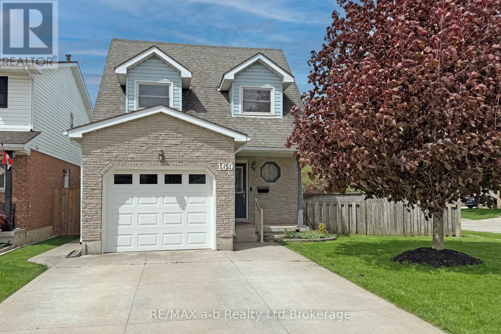 169 DIEFENBAKER DRIVE - 7
