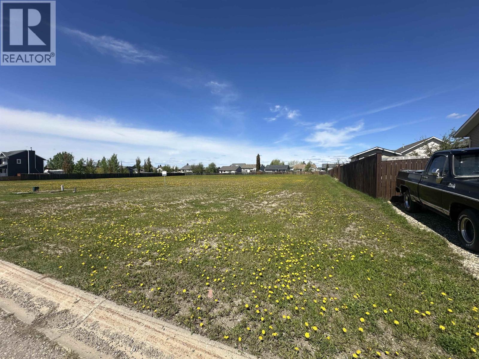 8816 96A AVENUE, Fort St. John — photo 3