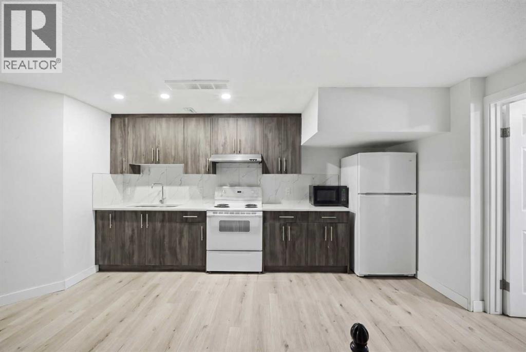 24 Martindale Drive NE - 32