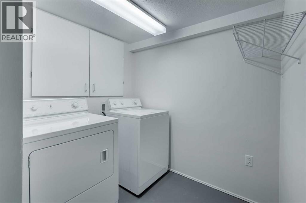 216 Shawinigan Drive SW - 31