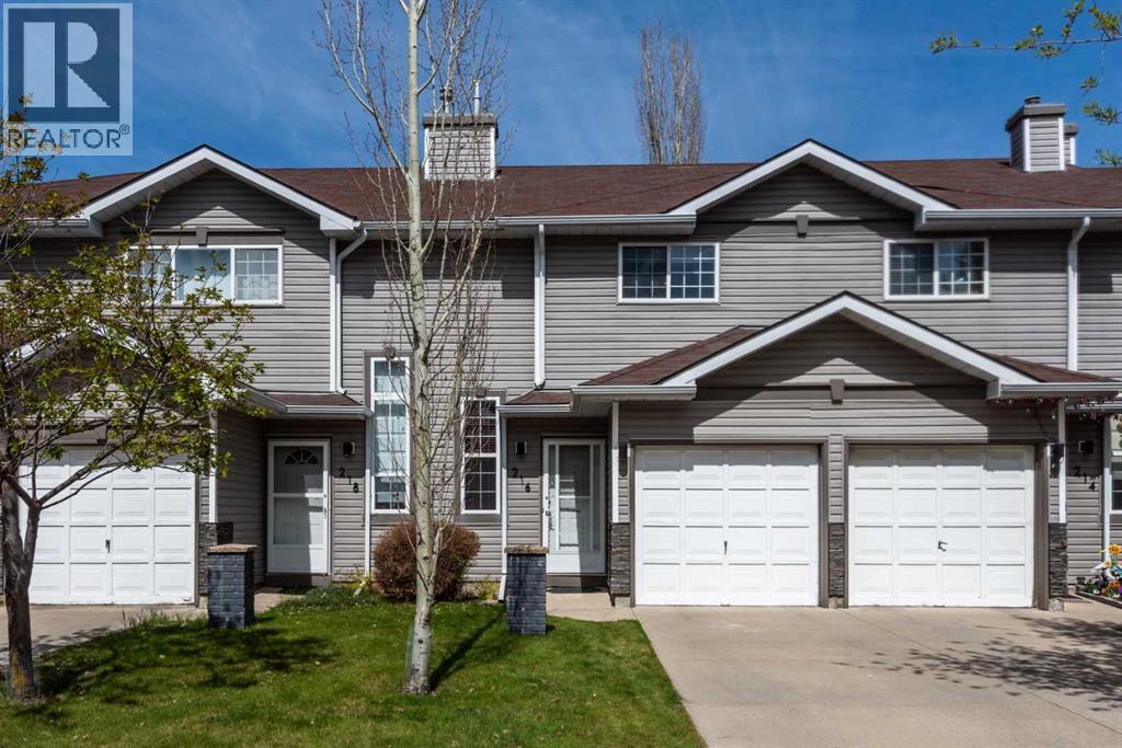 216 Shawinigan Drive SW - 1