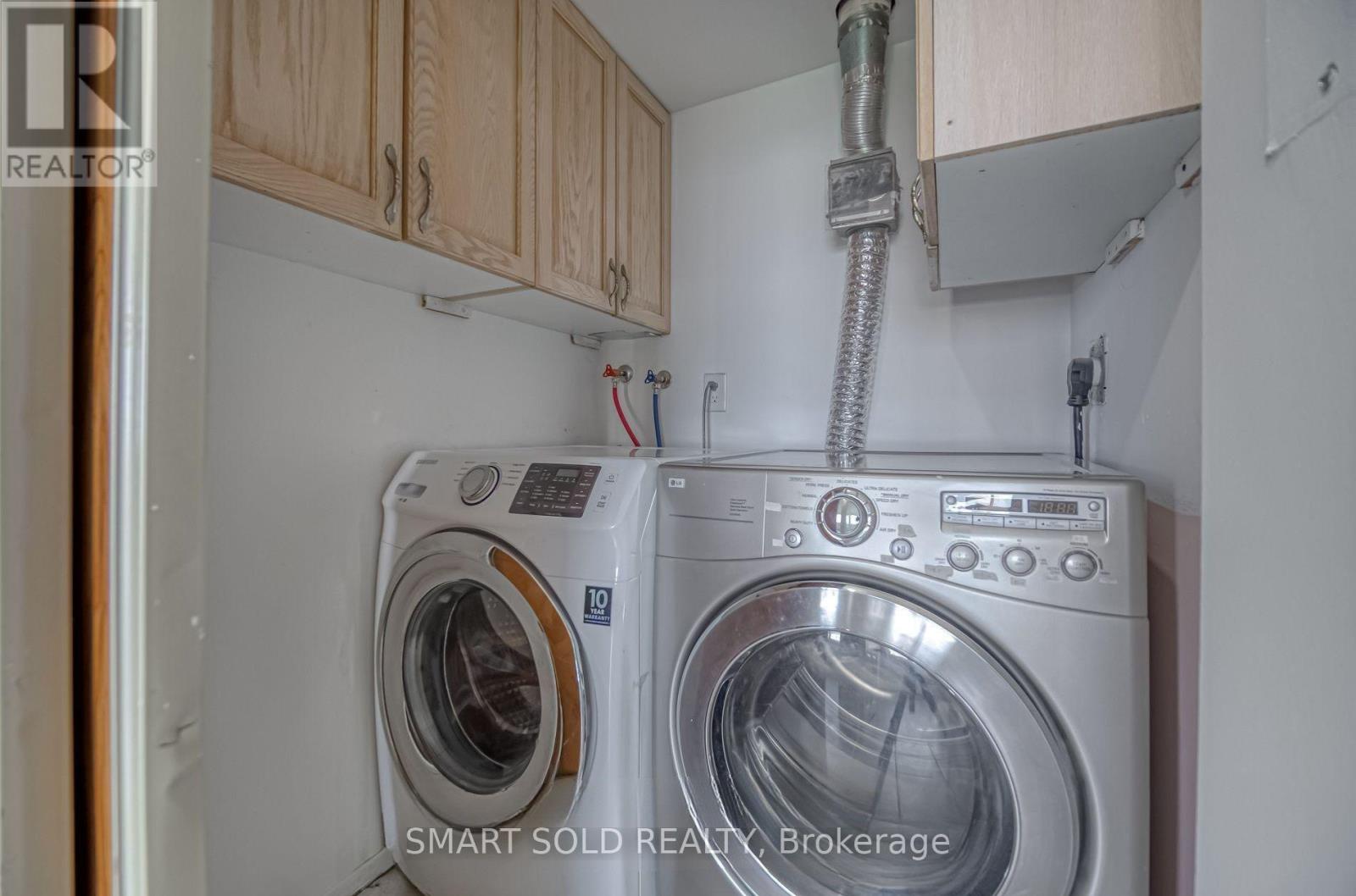 #1009 10 STONEHILL COURT - 15