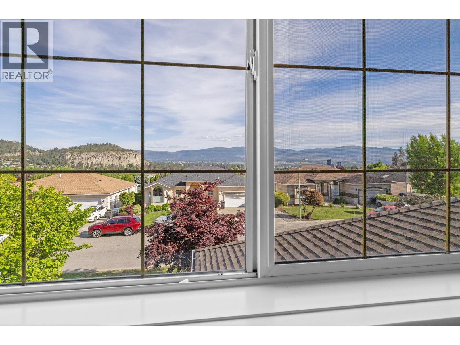 1638 Lindsay Drive - 32