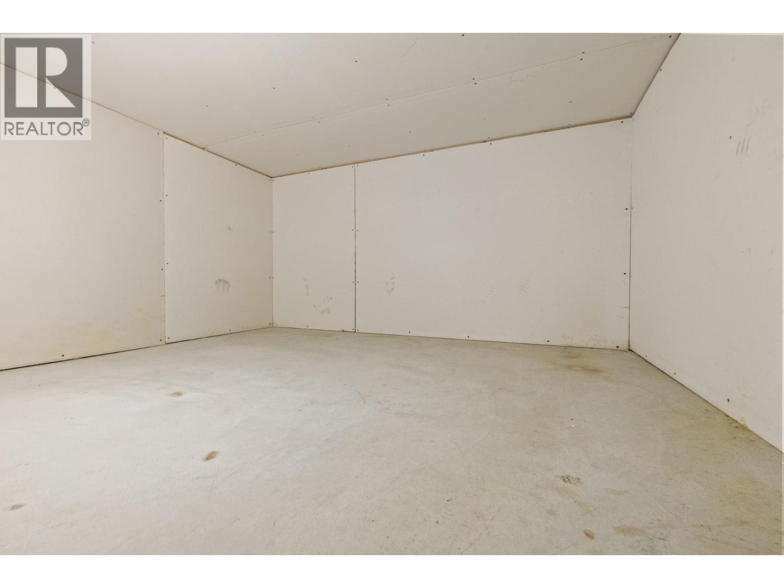 1638 Lindsay Drive - 54