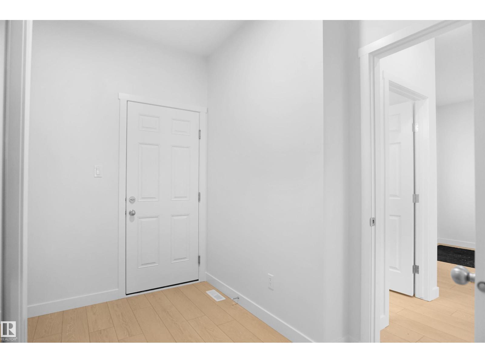 6343 175 AV NW - 5
