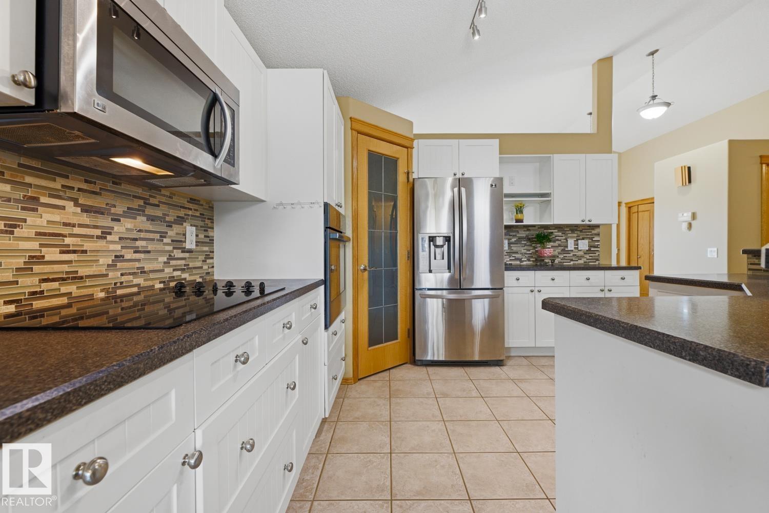 70 EASTCOTT DR - 20