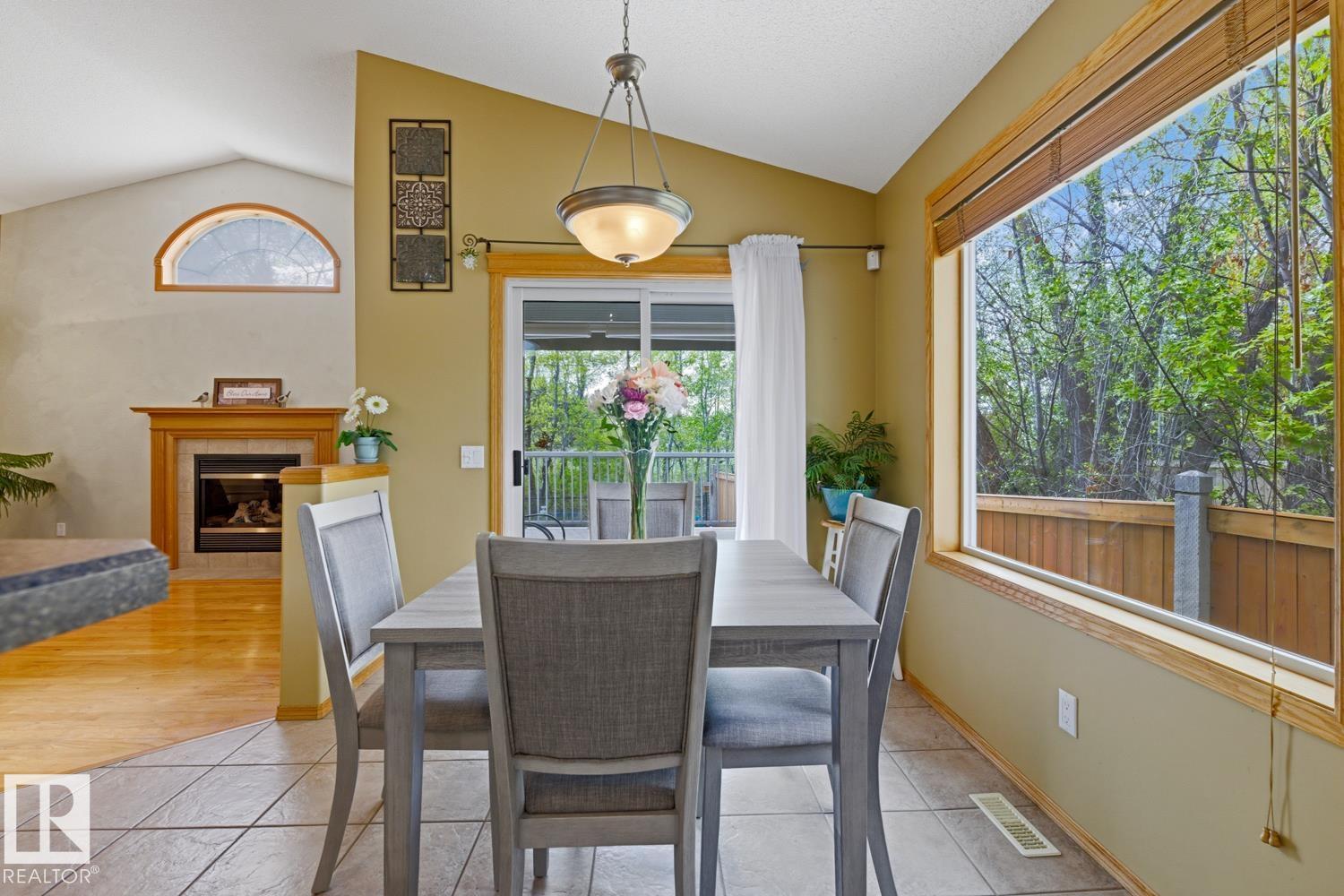 70 EASTCOTT DR - 26