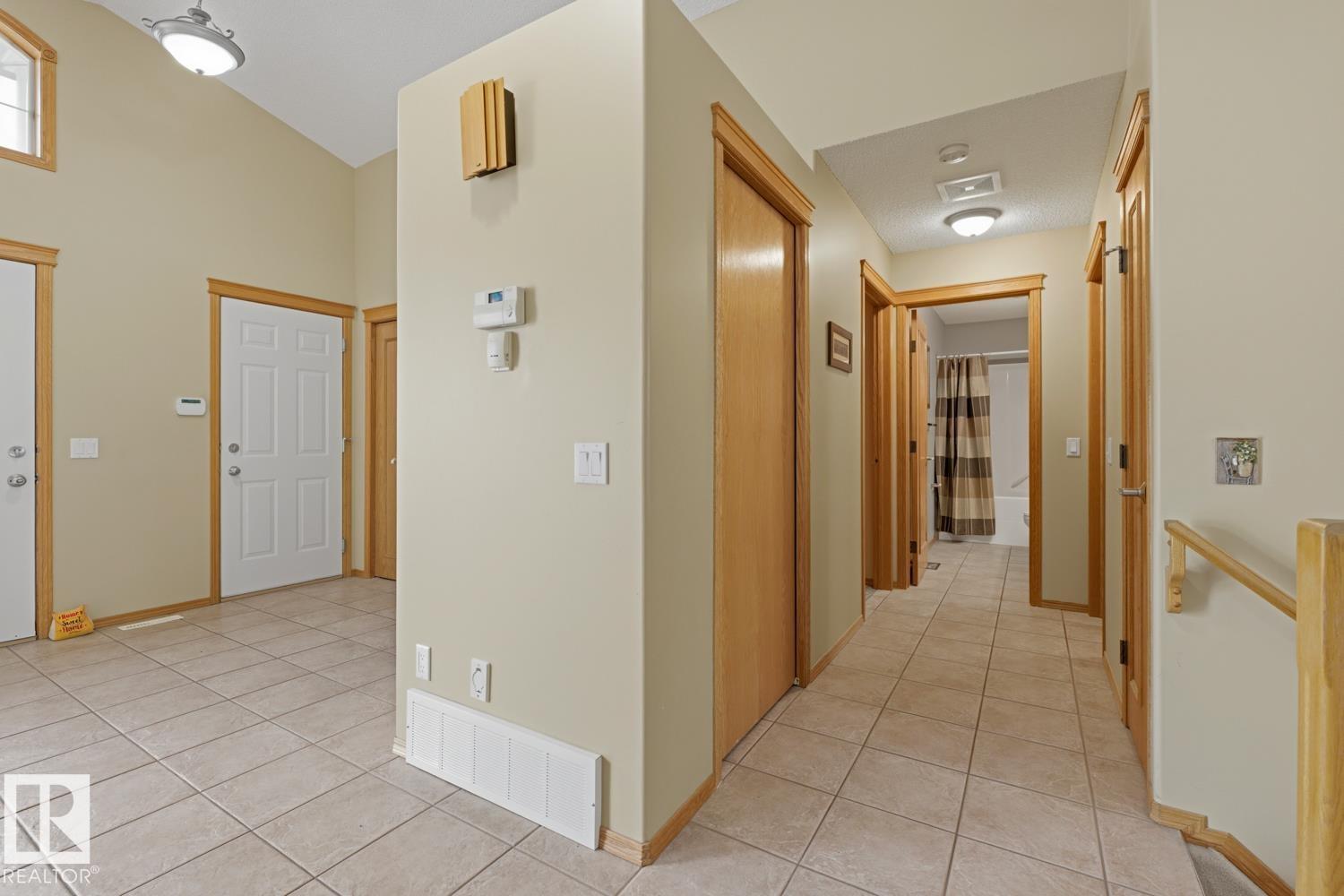 70 EASTCOTT DR - 27