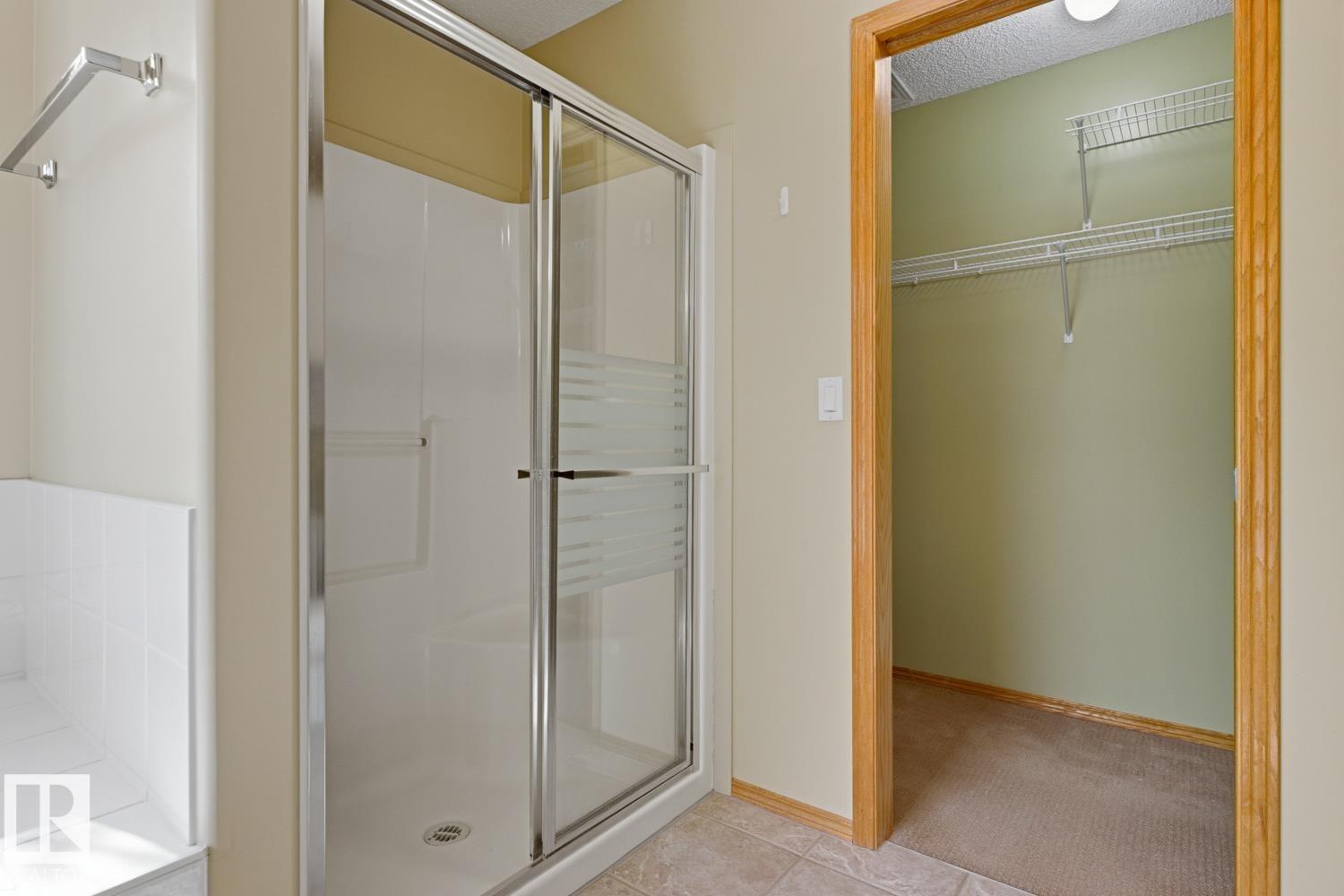 70 EASTCOTT DR - 35