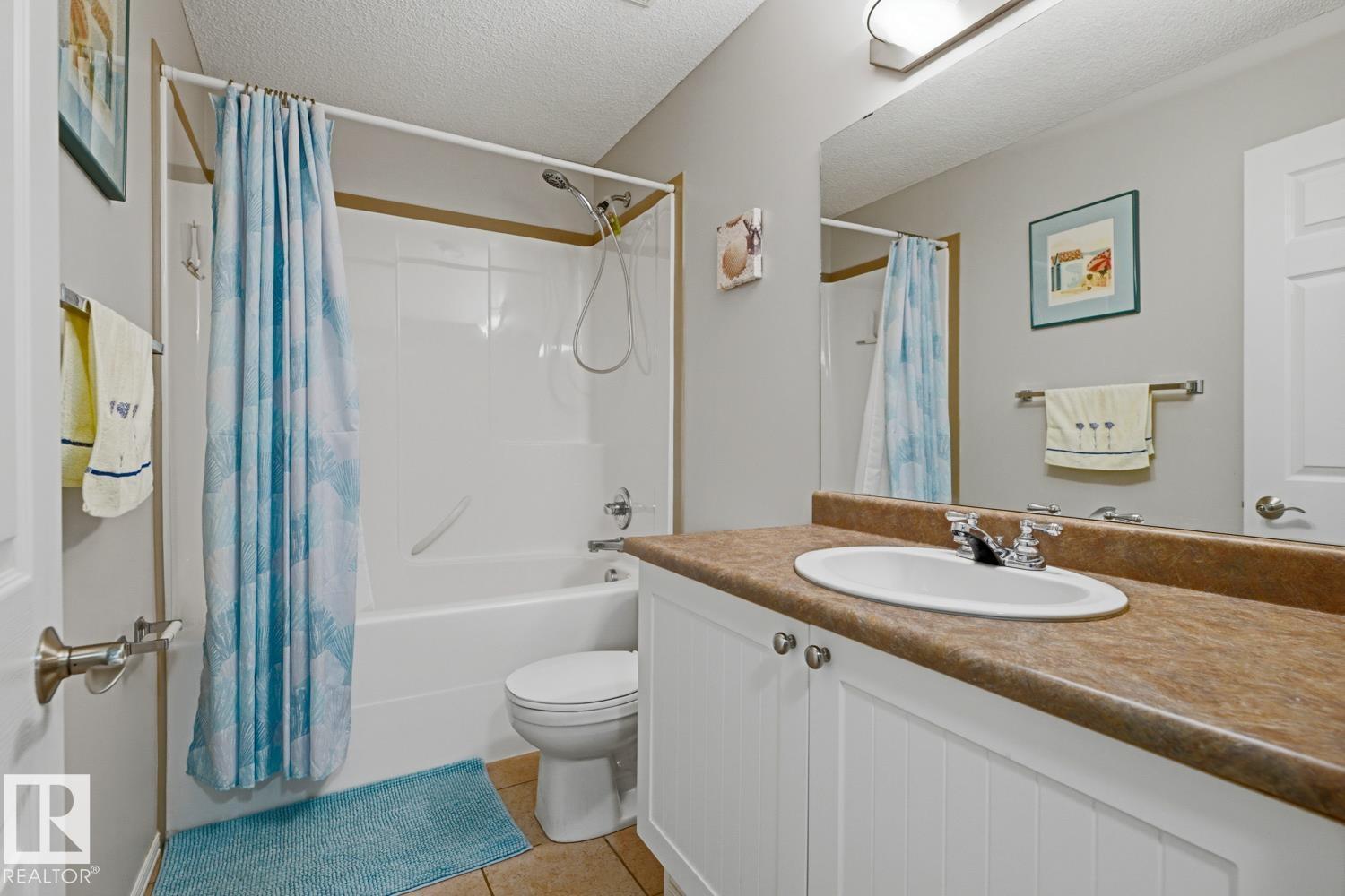 70 EASTCOTT DR - 42