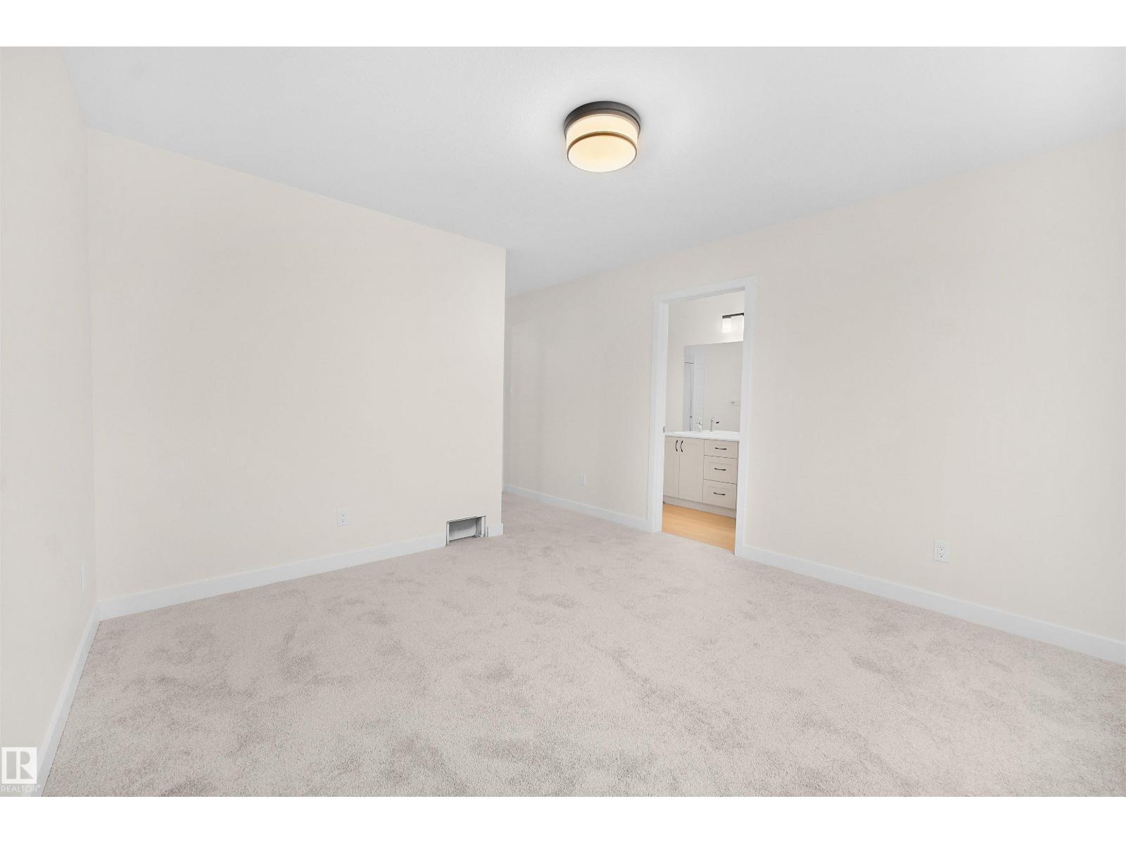 6331 175 AV NW - 23