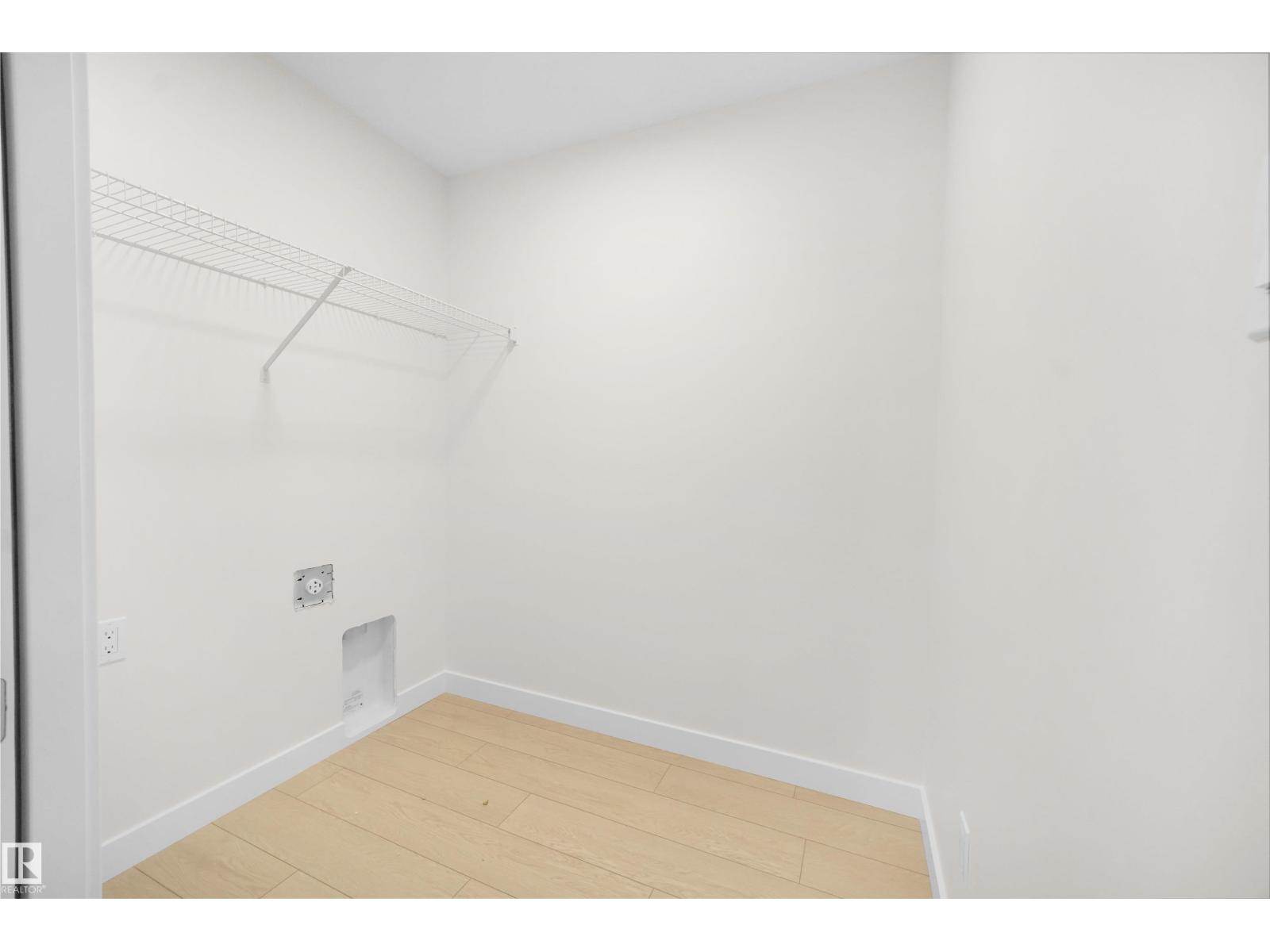 6331 175 AV NW - 32