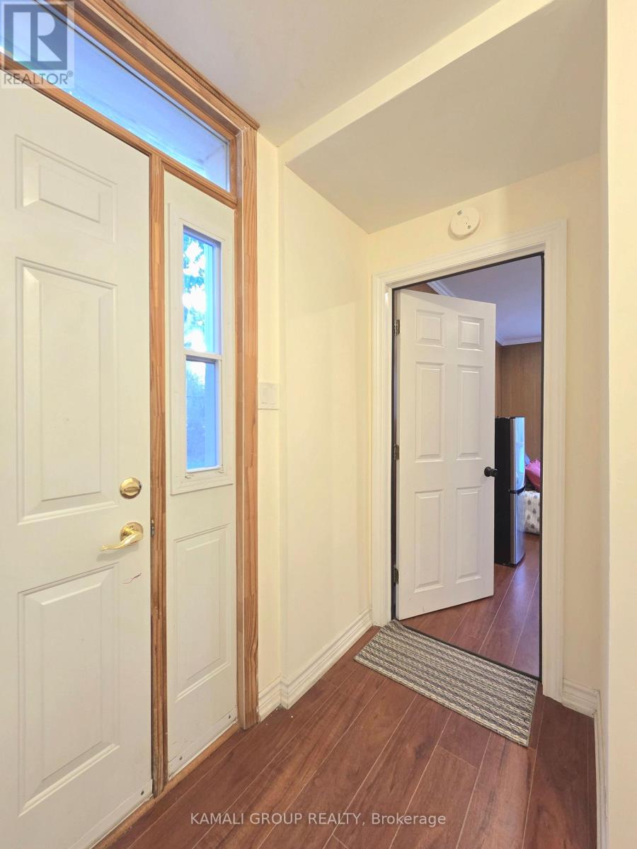 66 HAWKSBURY DRIVE - 28
