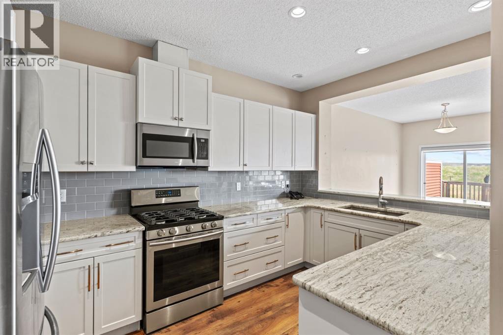 514 River Heights Crescent - 4